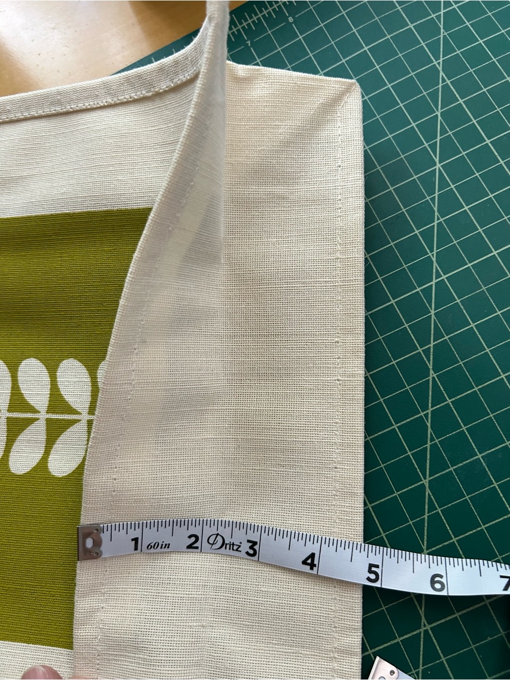 Set of two Orla Kiely Burlap Tote Bags - Picture 5 of 10